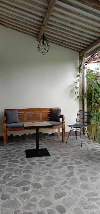 Sunmoonstarvillas Yogyakarta Jarakan Bagian luar foto