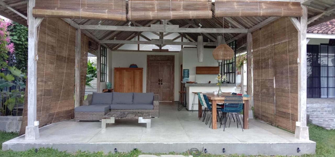 Sunmoonstarvillas Yogyakarta Jarakan Bagian luar foto