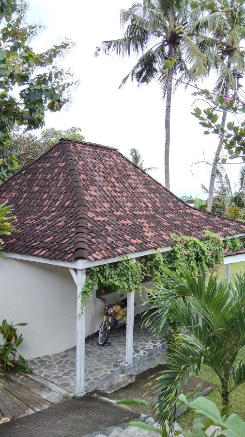 Sunmoonstarvillas Yogyakarta Jarakan Bagian luar foto