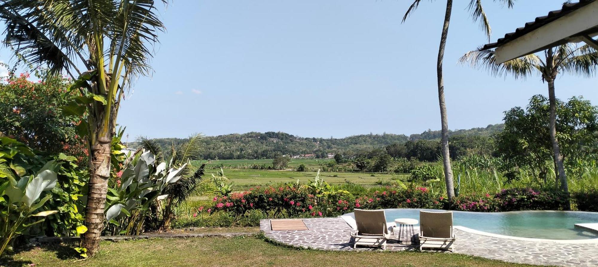 Sunmoonstarvillas Yogyakarta Jarakan Bagian luar foto